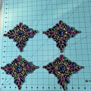 Multicolor sequin and bead applique set of 4